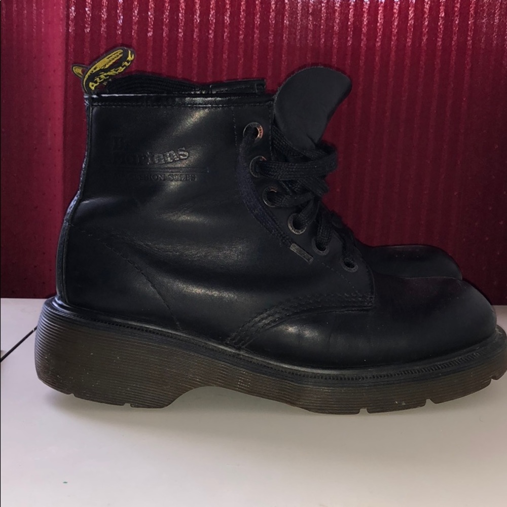 Retro 1990s Dr Marten’s chunky heeled boots 8